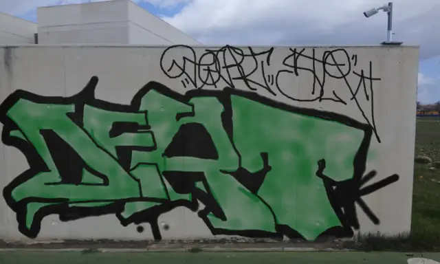 Graffiti artwork by lossiccones