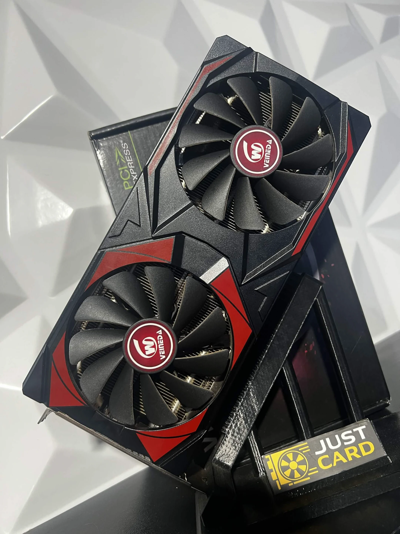 RX 5700 XT 8GB Veineda Occasion — photo 1
