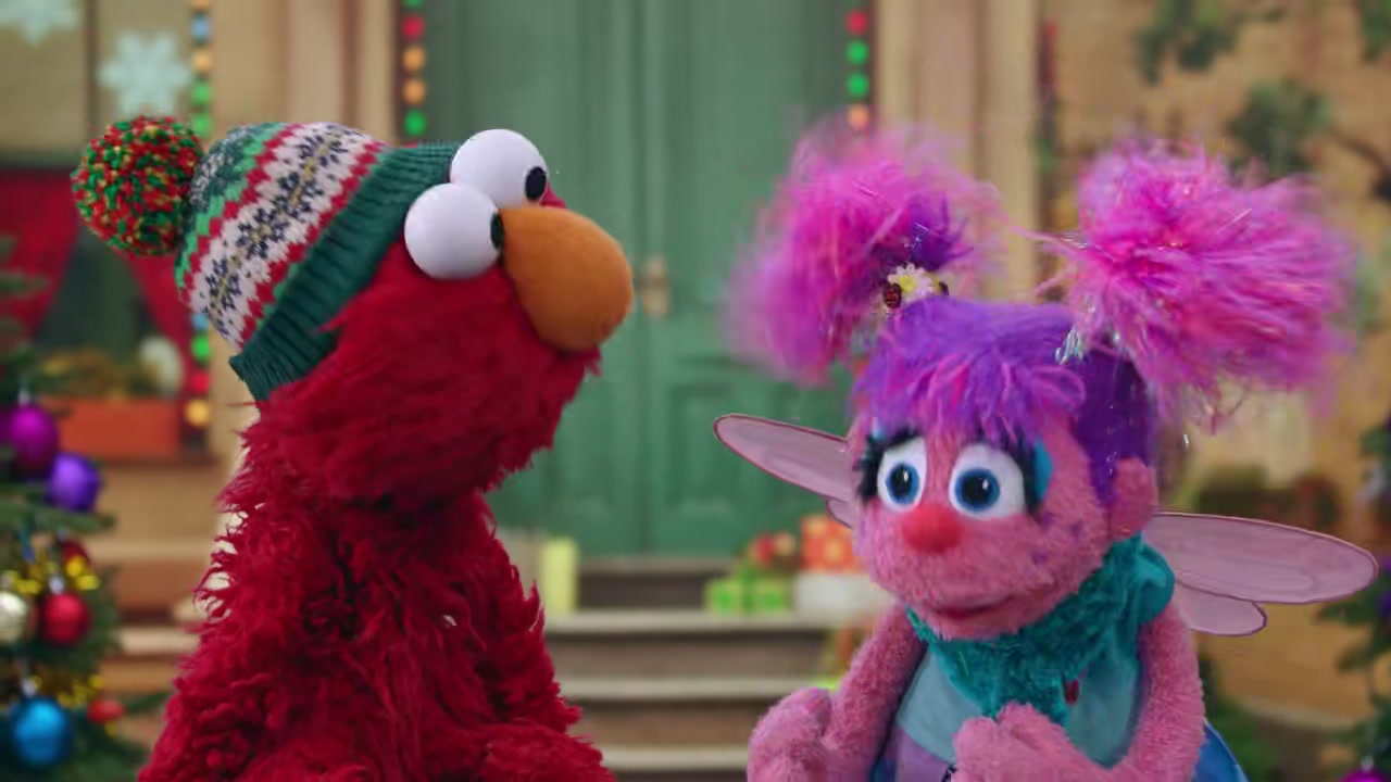 Elmo and Mark Rober's Merry Giftmas Screenshot