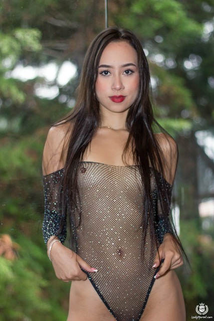 Daniela-Daring-148