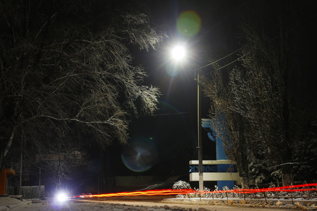 2a0185m.jpg
