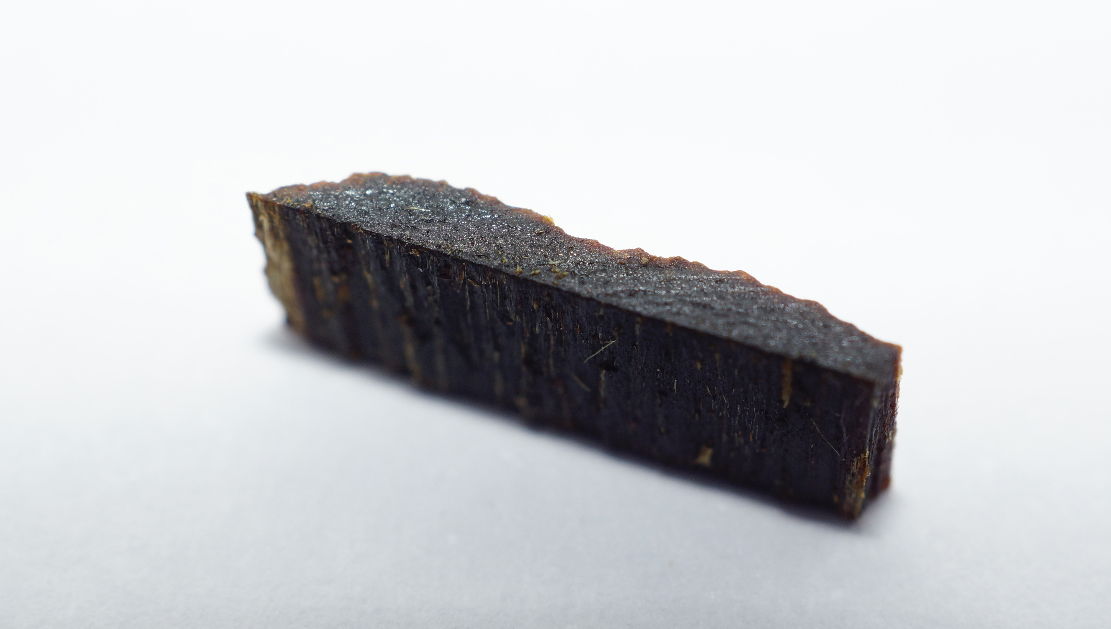 [Ouddict.com] Oud Wood