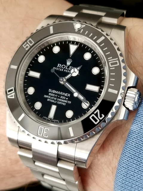 16042607526490