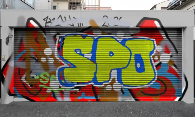 Graffiti artwork by SOLAR