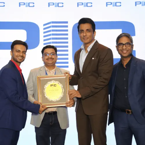 Award moment 1