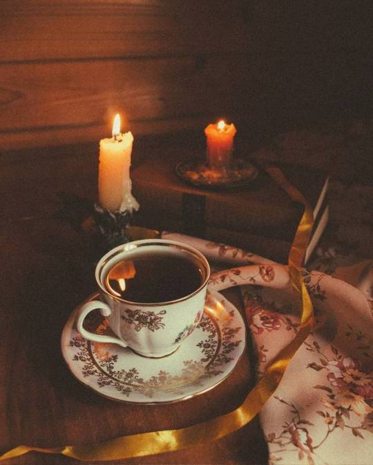 tumblr-pfcpexxy-EU1qhoe3vo1-540