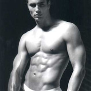 Victor-Webster823