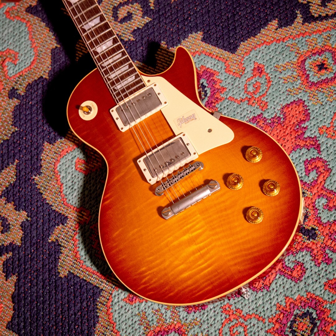 Moore Guitars 7 Moore Guitars is an online store that offers a wide range of guitars, basses, and music accessories.