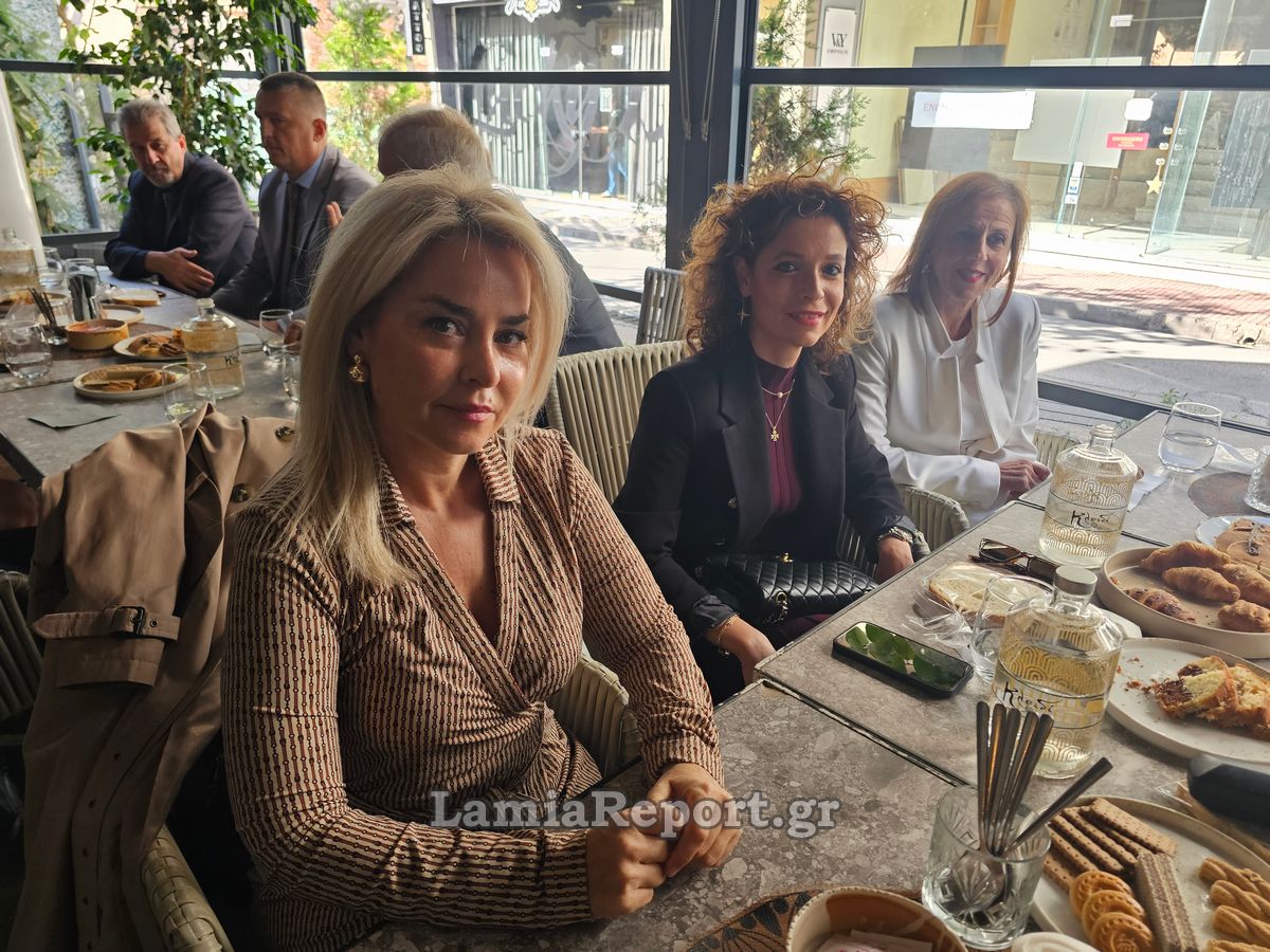 δικηγοροι081
