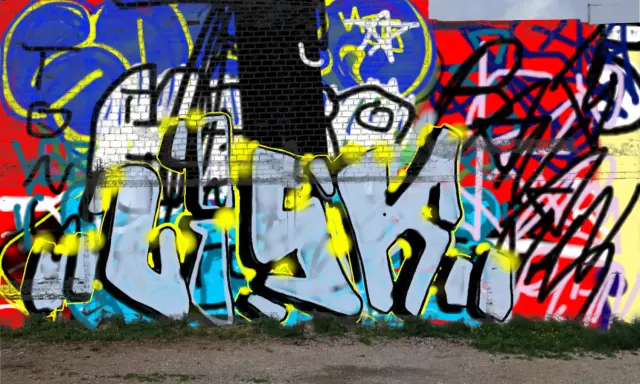Graffiti artwork by Sumoe