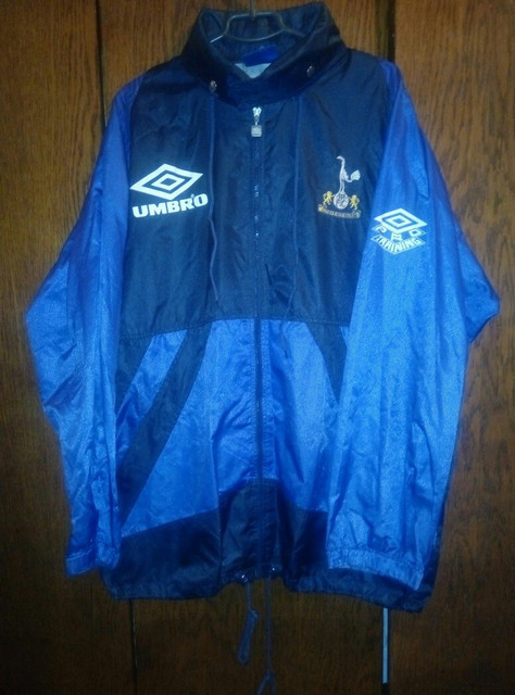 tottenham-jacket-Umbro1