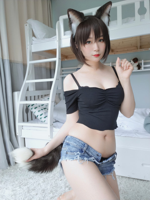 002