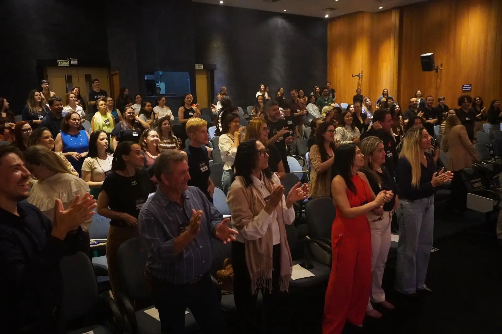 Evento Lotou O Anfiteatro Do Unifio