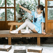 02