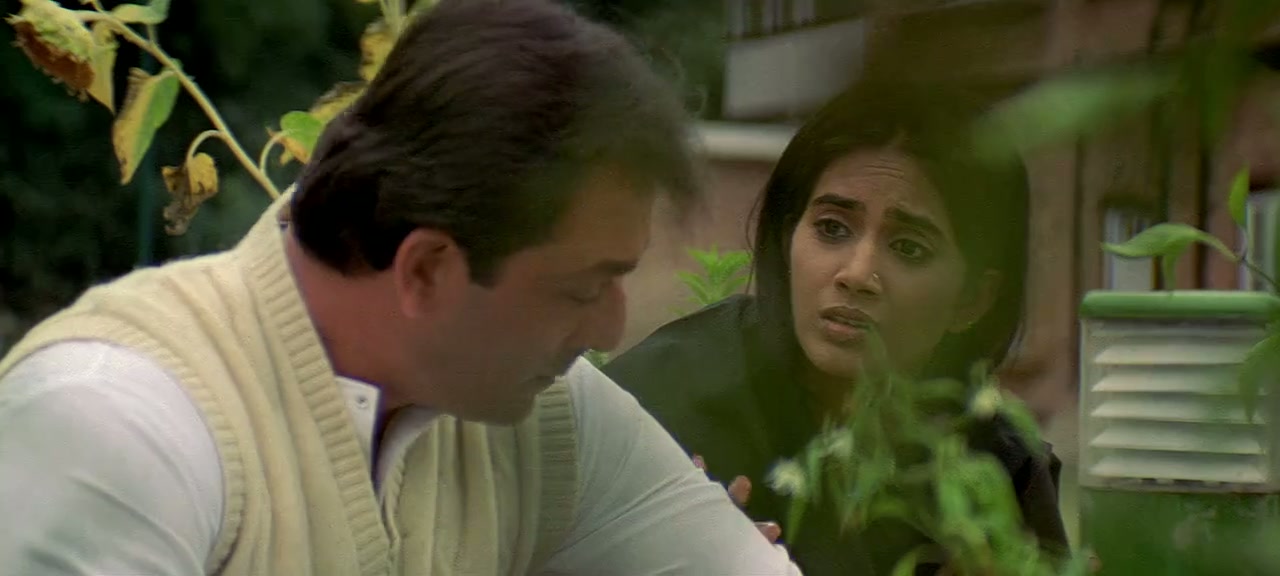 Mission Kashmir Screenshot