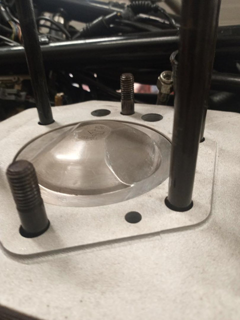 Piston