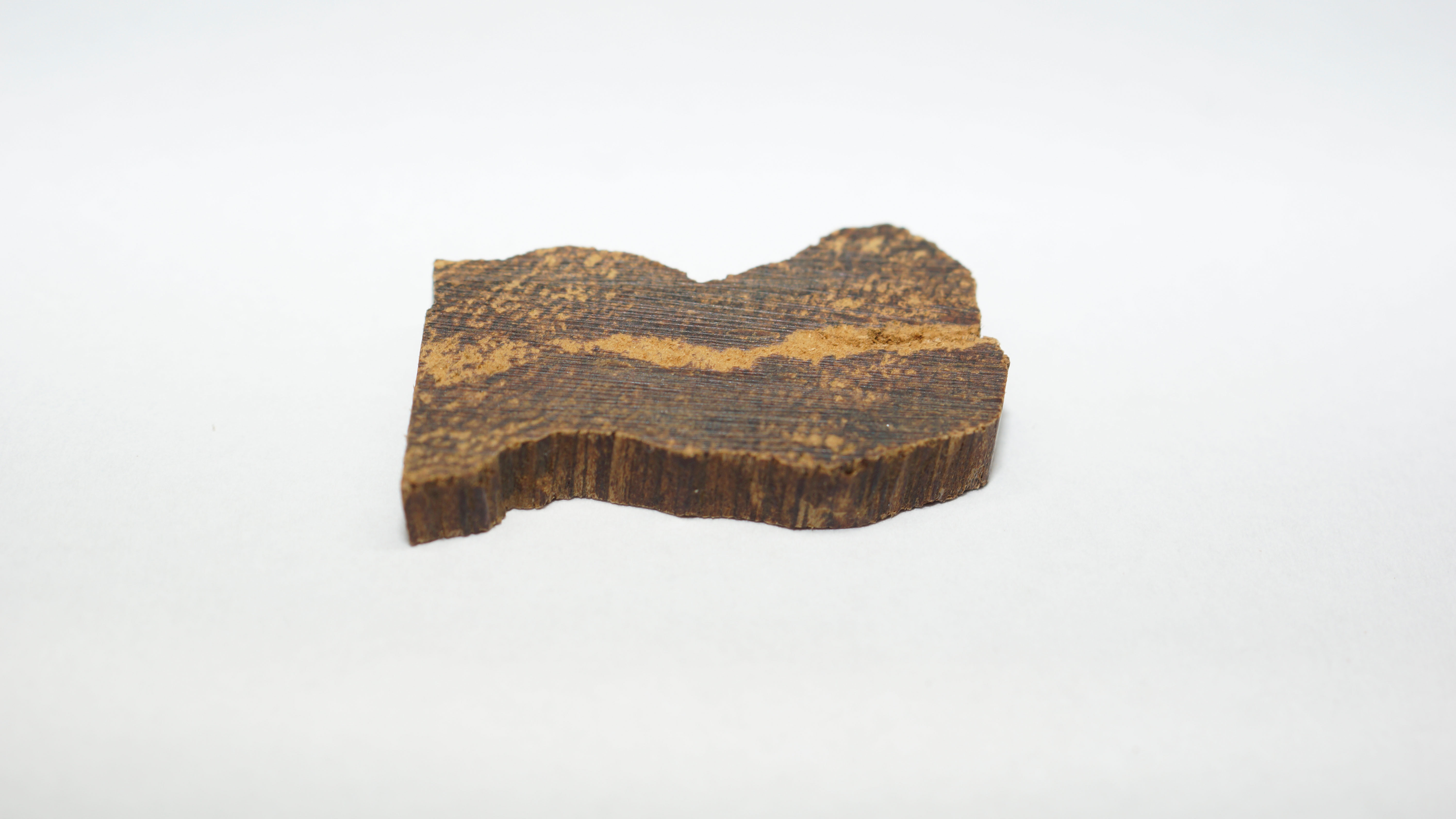 [Ouddict.com] Oud Wood