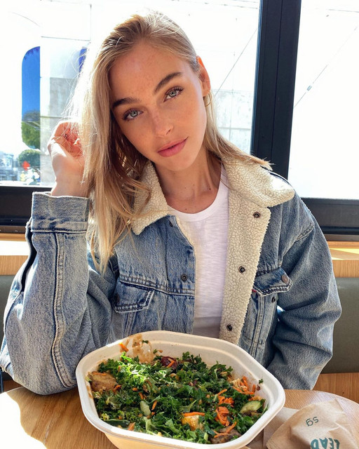Elizabeth-Turner-3.jpg