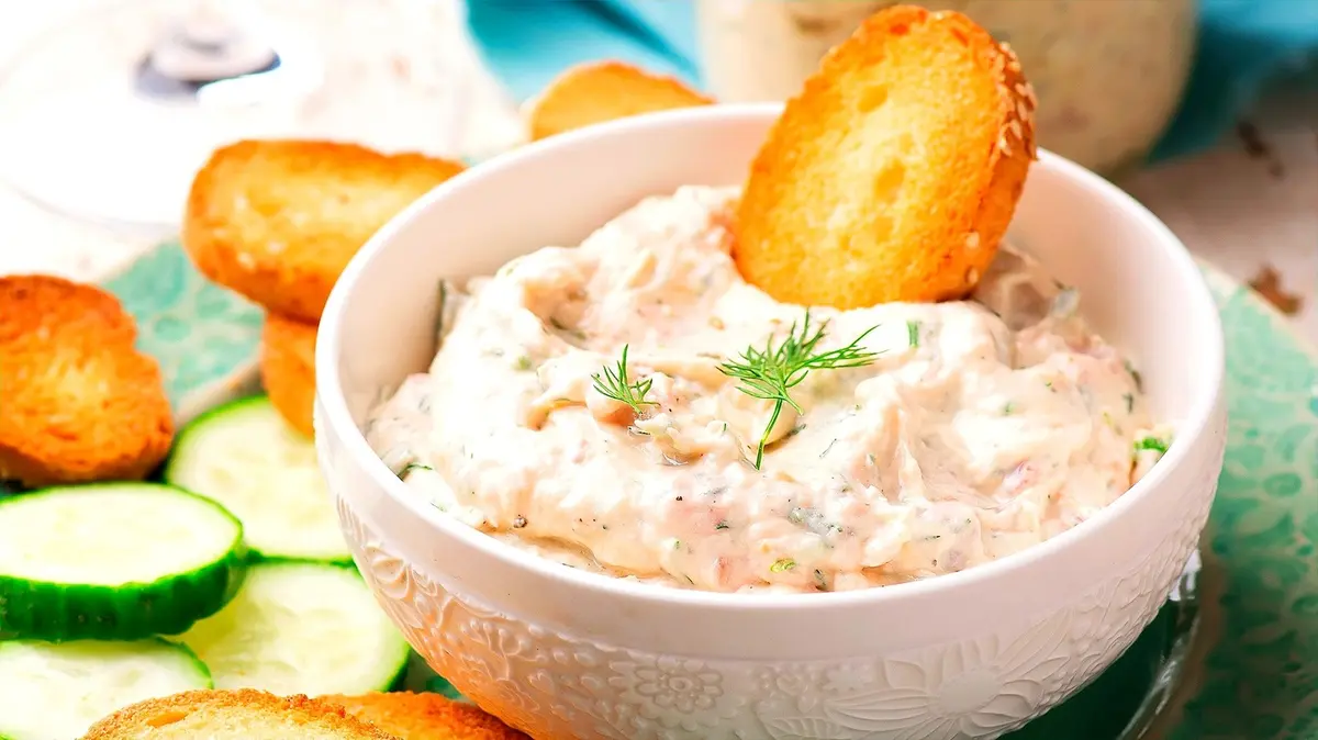 Smoked Salmon Dip Delights