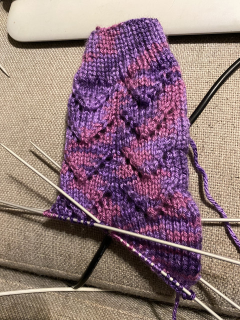 5-BCECC8-B-364-D-4-BC8-ADAA-E2-D59-DADF2