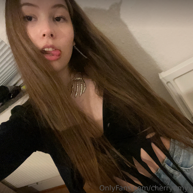 emily-asmr-4