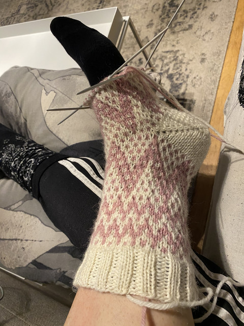 A635920-B-C6-C8-4-F02-B8-CF-87-FBE41-B6-