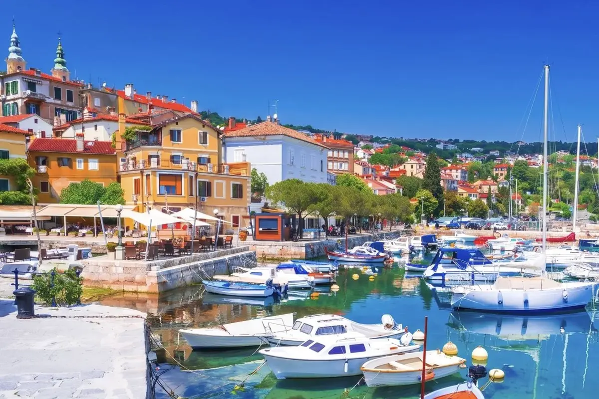 Europe's Hidden Gem: Safe Summer Destination Unveiled