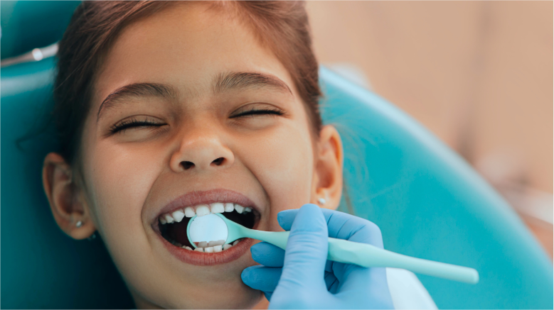 عيادة الدكتورة نبال شريتح لطب الأسنان وتجميل الوجه