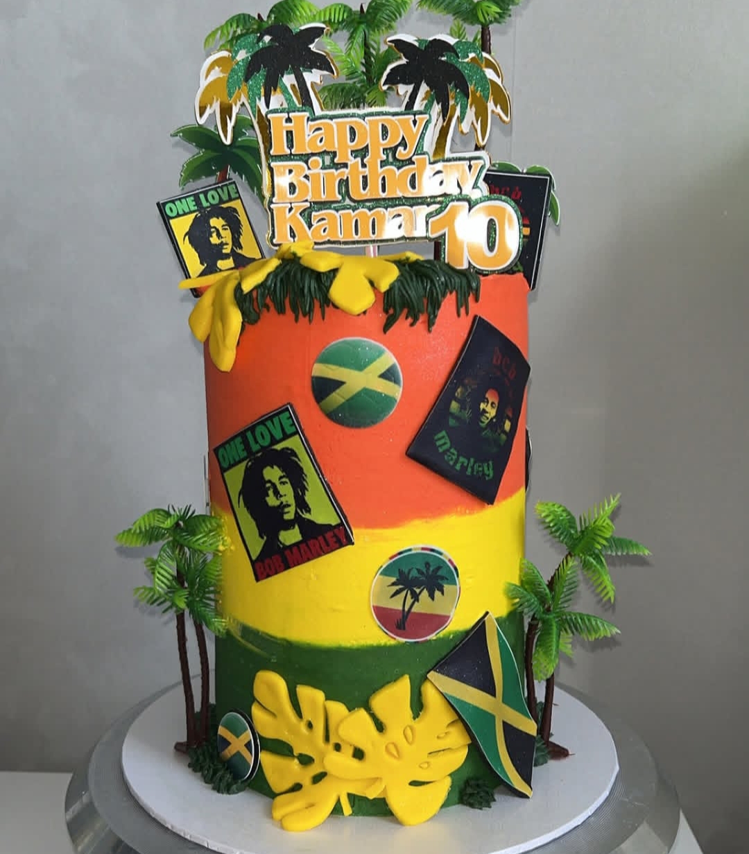 6 Cookies and Cream Birthday Cake with Tropical Vibez