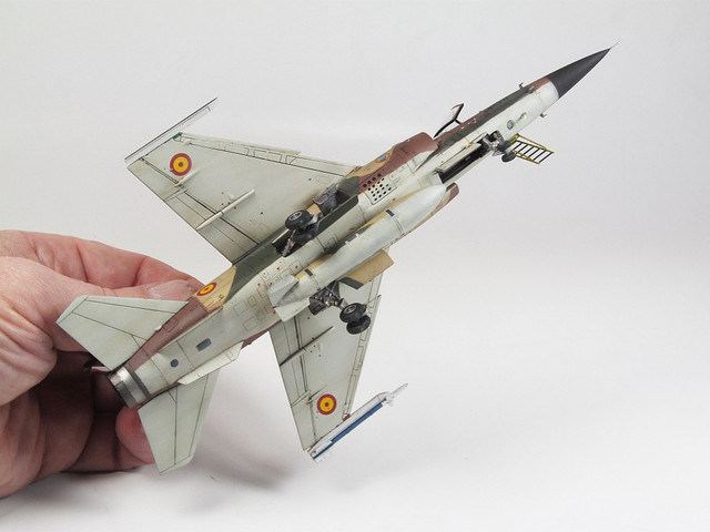f1 07.jpg