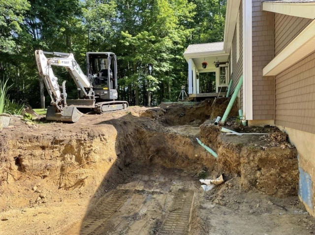 E & H Hardscape retaining wall project