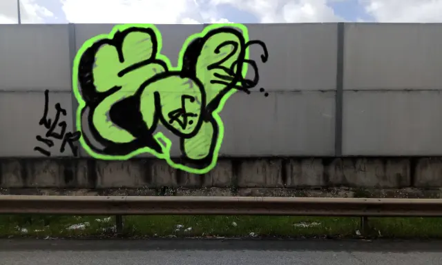 Graffiti artwork by Rickertos