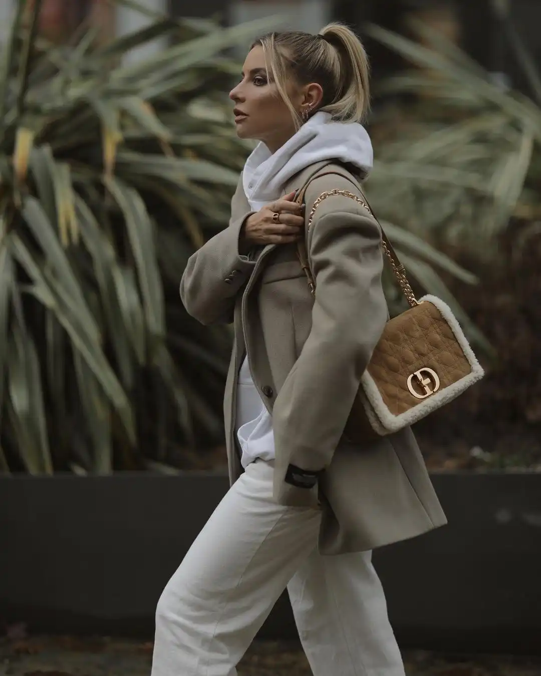 Veronica Ferraro Wallpapers Insta Fit Bio (5)