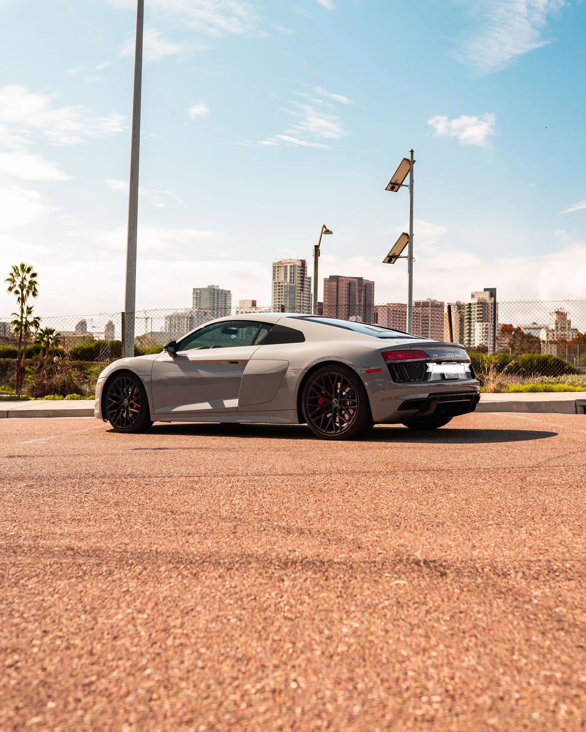Audi R8 V10 photo 3