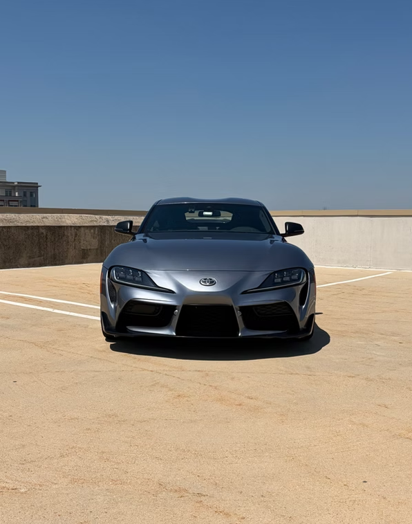 Toyota Supra photo 3