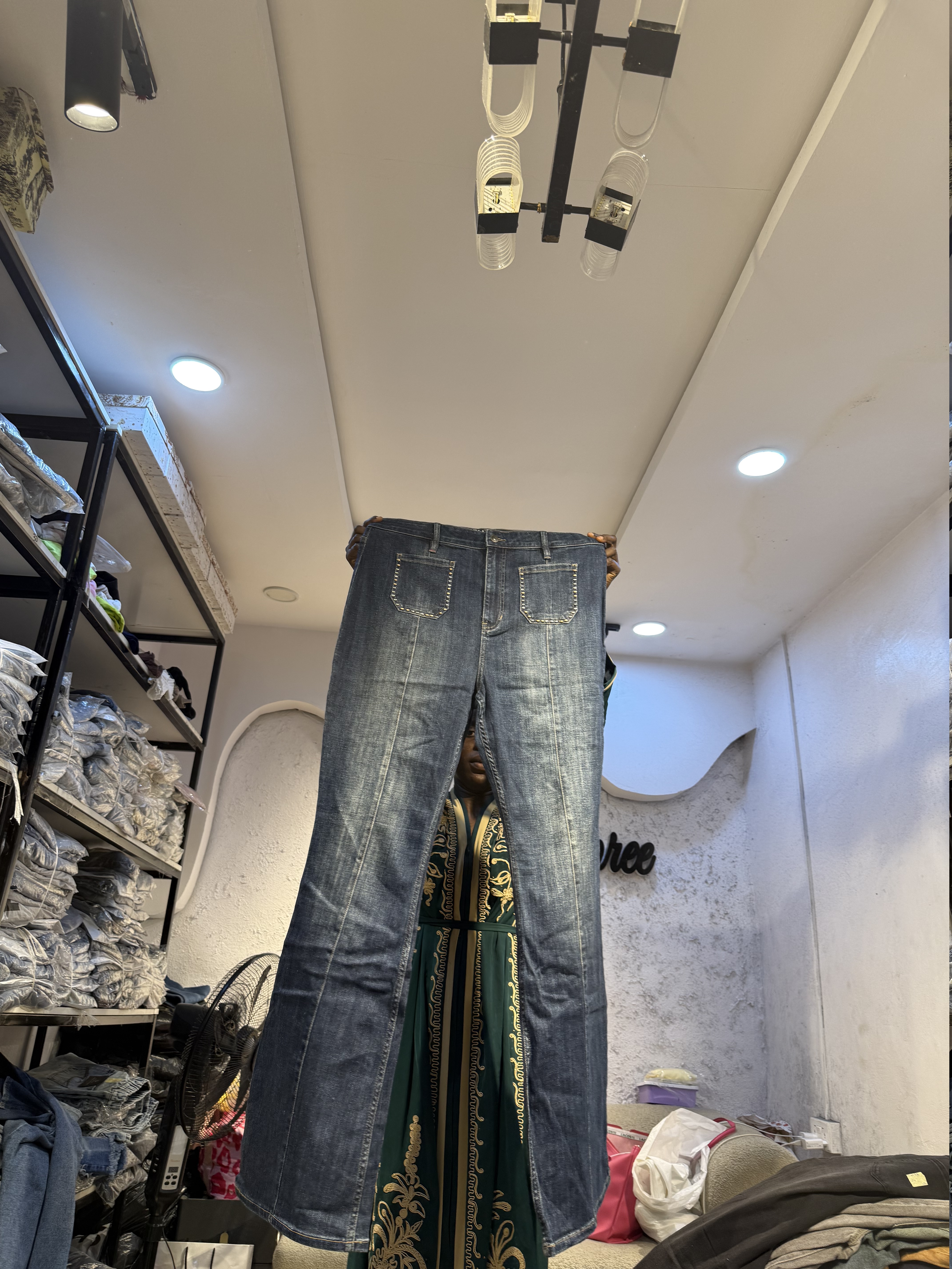 Waist 36