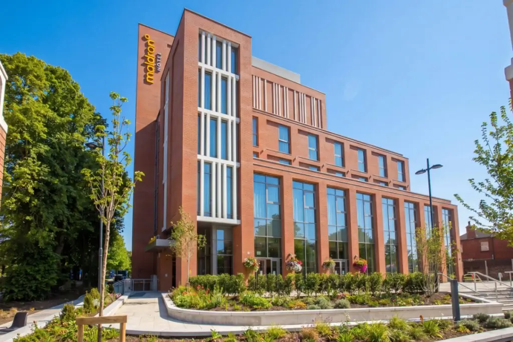 European Mid‑Cap Hotels Face Acquisition Interest After Scandic‑Dalata Deal