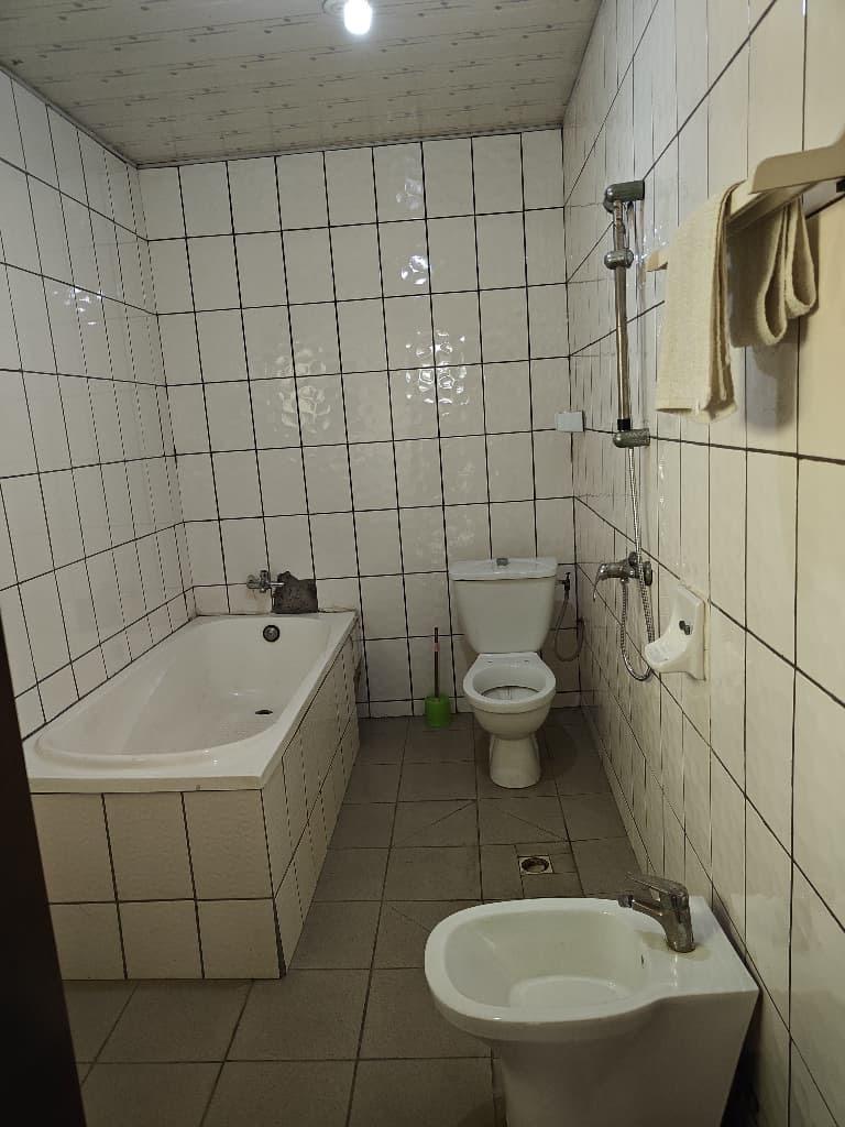 Bureau à louer à Douala - 750000 FCFA/Mois
