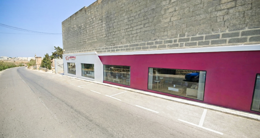 DOMEN SOFAS showroom in Gudja Showroom - Factory