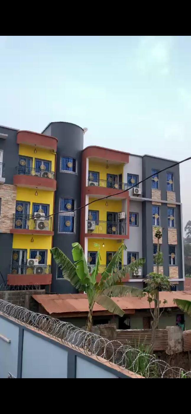 Appartement meublé à louer à Bafoussam - 60000 FCFA/Jour