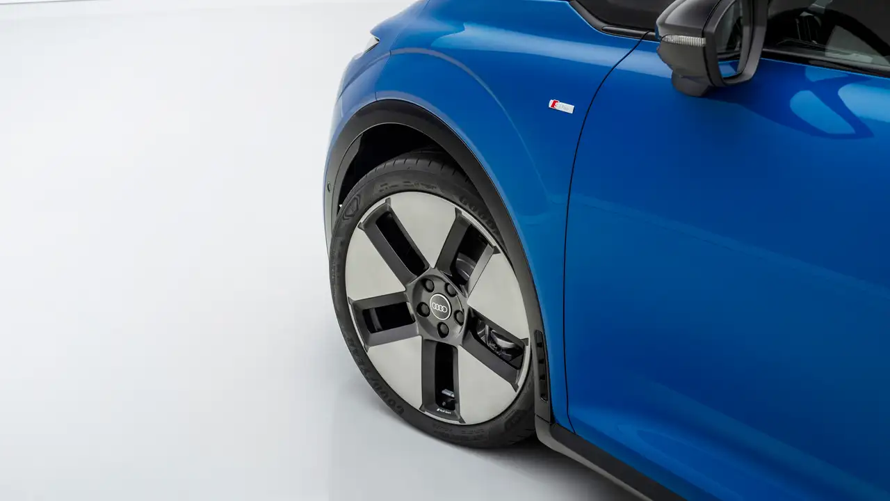 Audi a2 e tron 2026 (6)