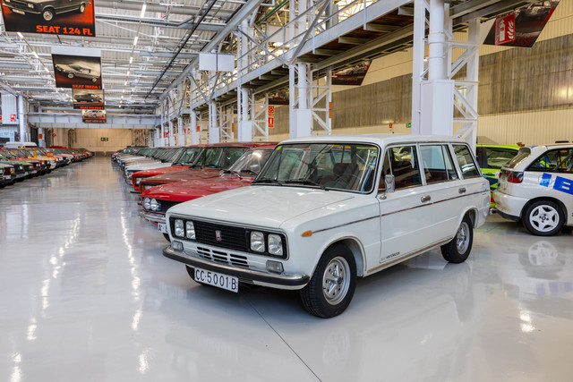SEAT HISTORICOS 011