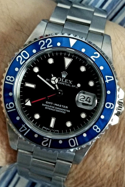 15775963711270