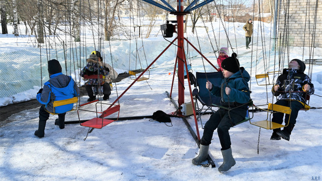 457250800