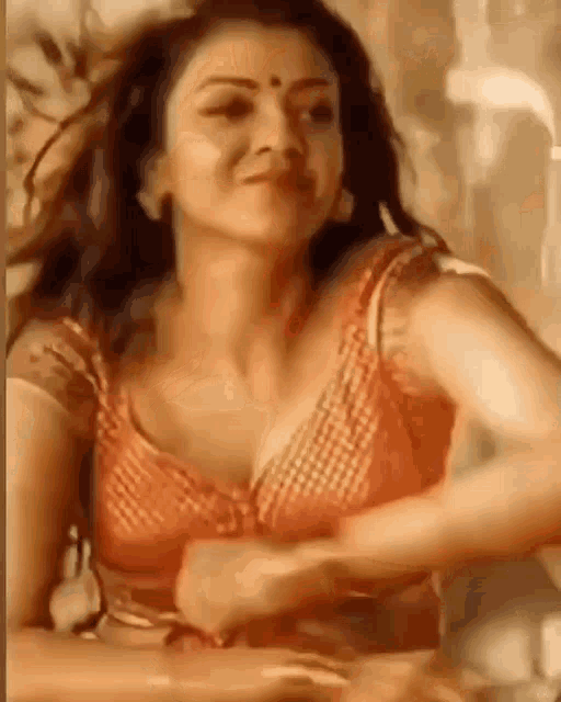[Image: kajal-agarwal-boobs.gif]