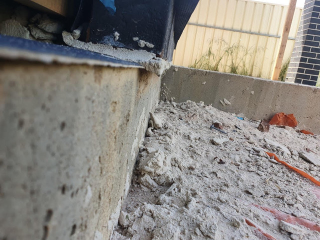 overhang-brick