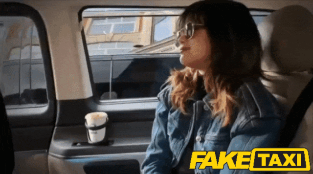 Selena Gomez 2.gif