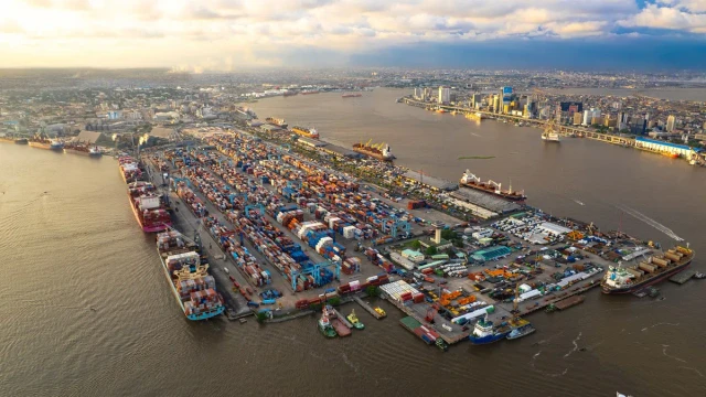 Severe Port Congestion in West Africa: Delays Exceeding 10 Days Across Key Terminals