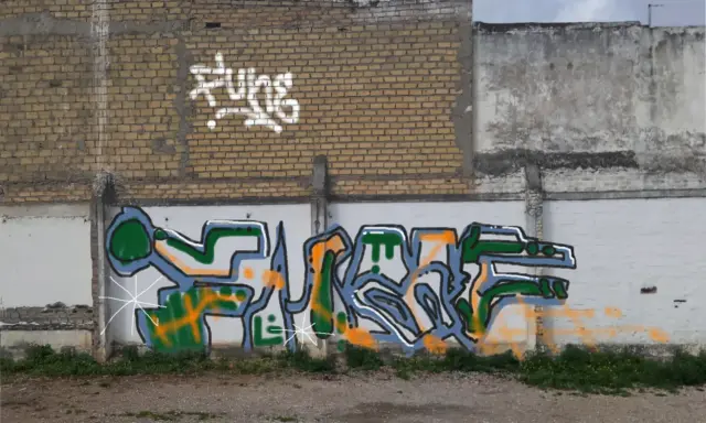 Graffiti artwork by enuf