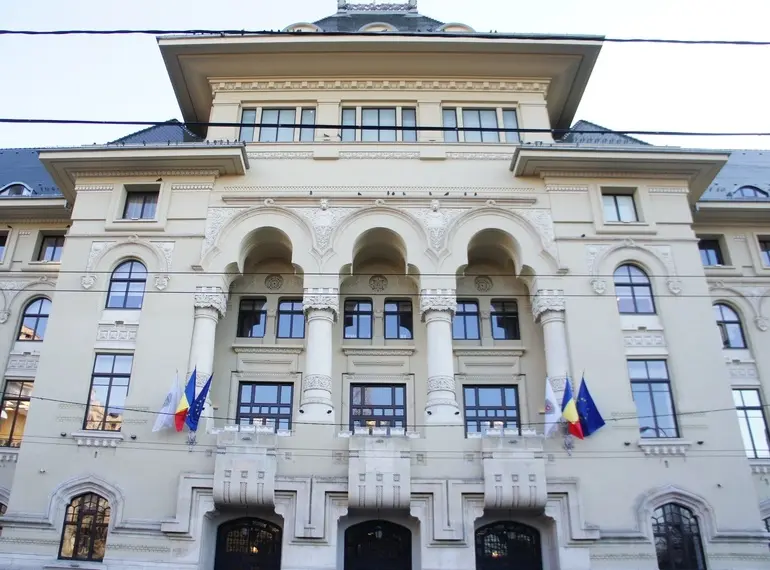 Primăria Capitalei vrea împrumut de până la 350 milioane euro de la BERD pentru transport public
